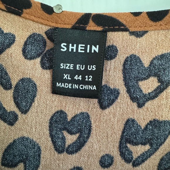 Leopard Print Romper - Picture 3 of 4